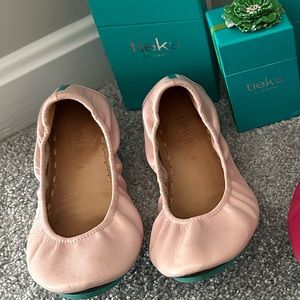 Size 8 Tieks - Ballet Pink